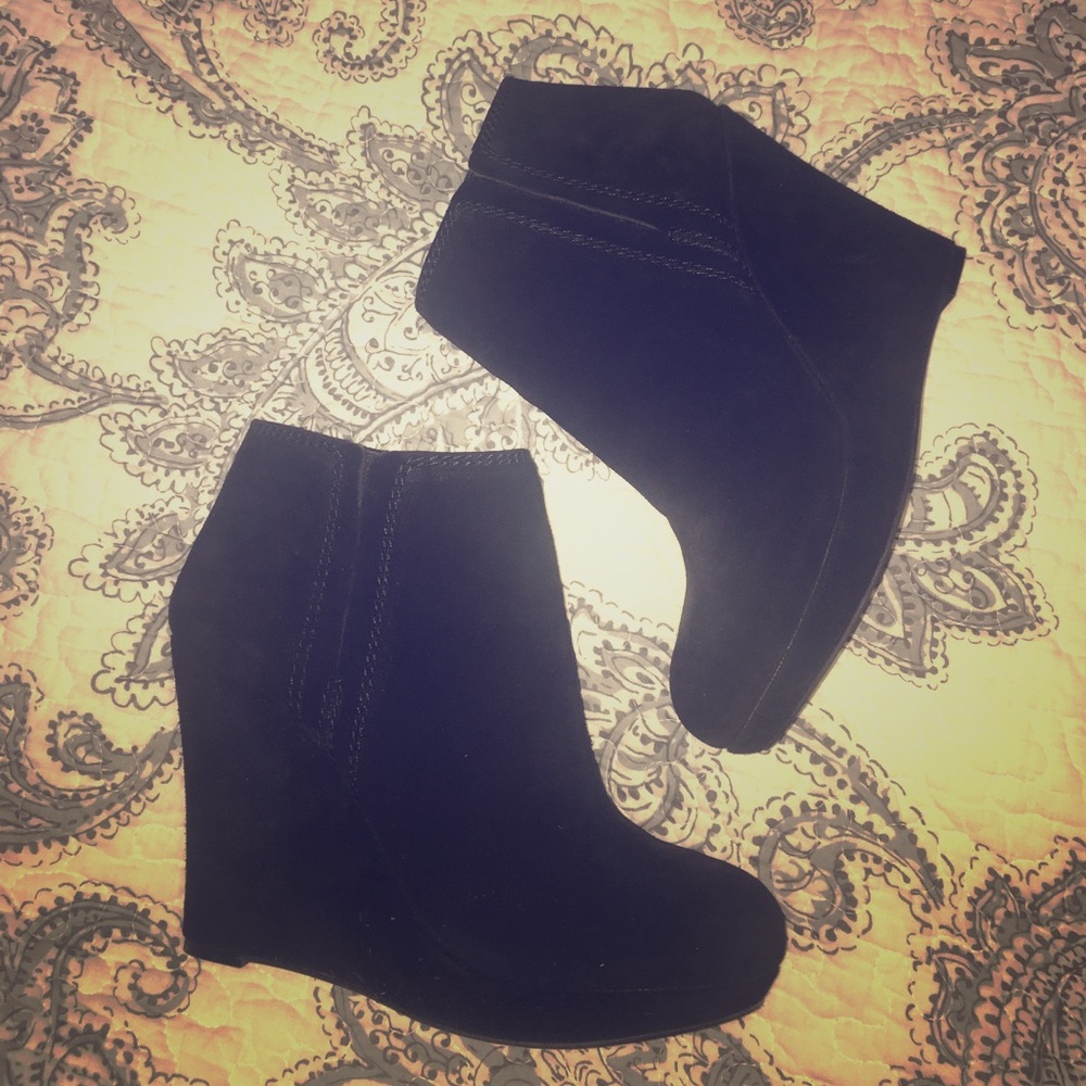 Suede wedge booties